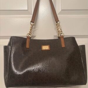 Beautiful Glossy Calvin Klein Tote